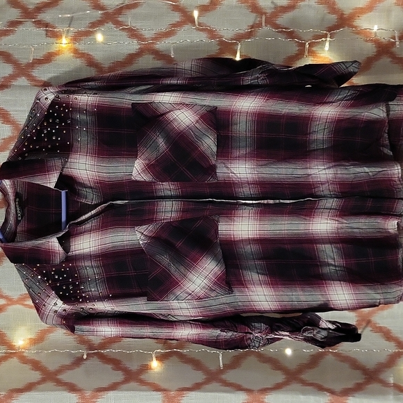 Express Tops - Women's Flannel